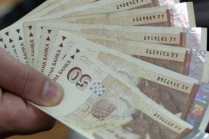 687 000 пенсионери ще получат великденски добавки по 50 лв.