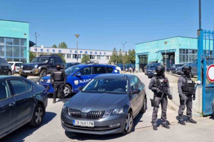 Задържаха шефа на пловдивската митница за покровителство на контрабанден канал